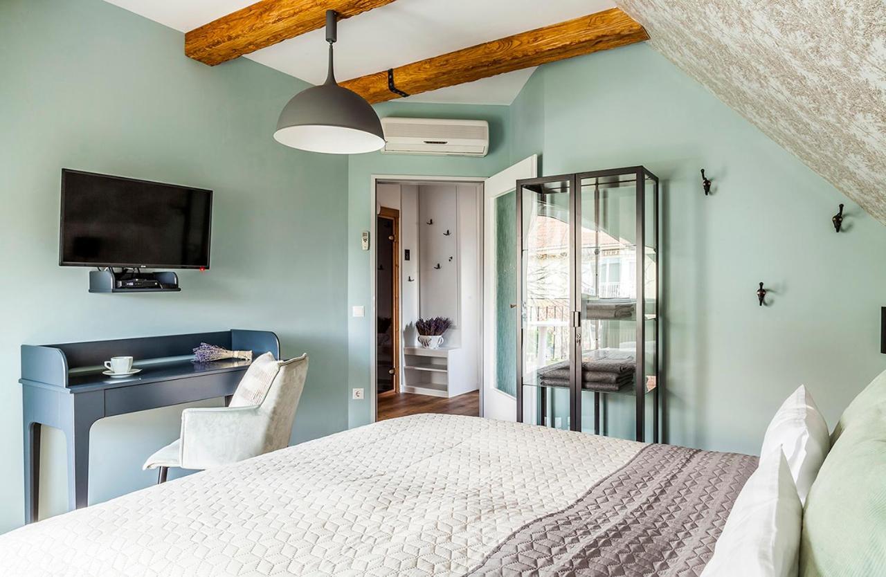 Harmonia Apartman Erkellyel Es Szaunaval Балатонфюред Екстер'єр фото